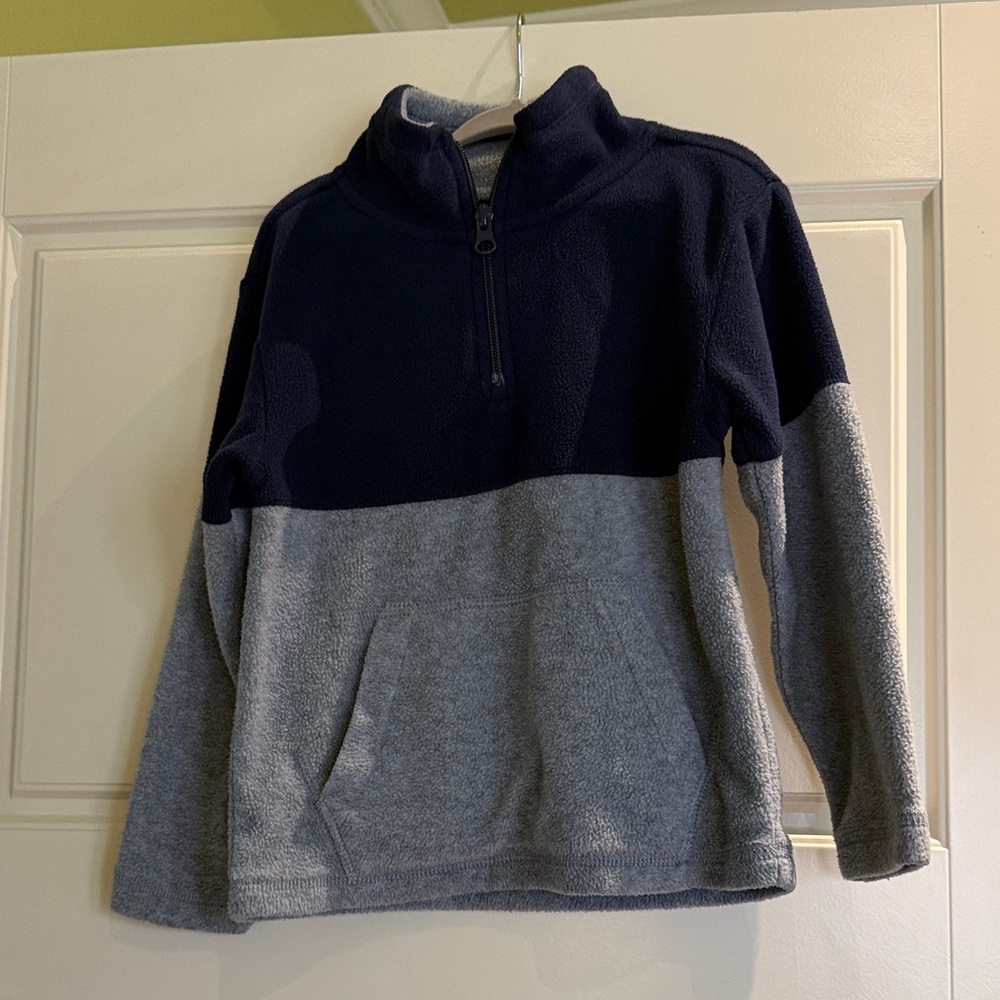 Place Dark Blue Garment